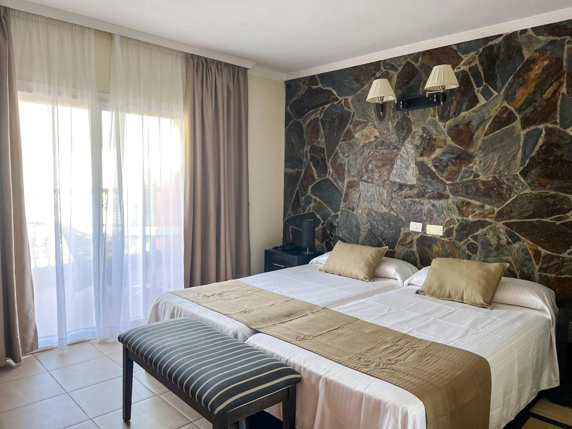 Hotel La Aldea Suites San Nicolas Bagian luar foto